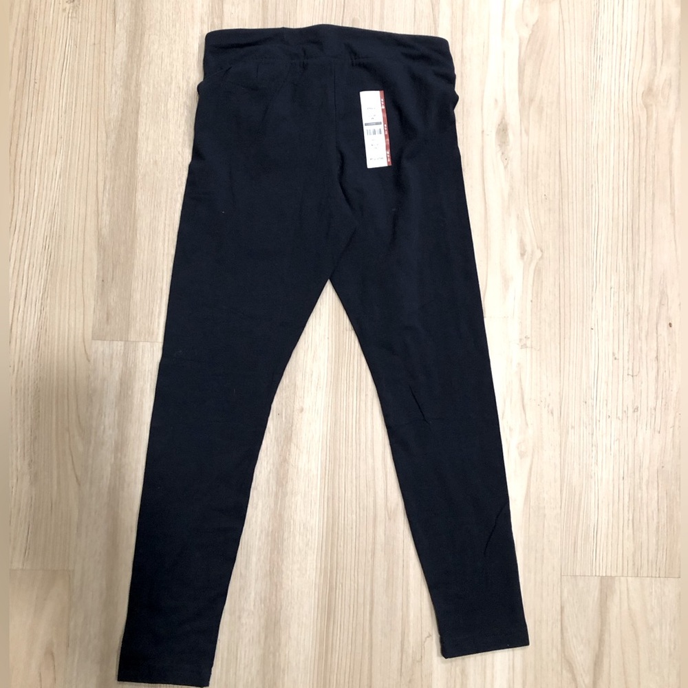 Time and Tru- High Rise Fitted Leggings - M